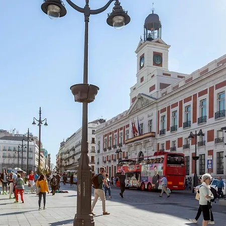 Luxury Belmont Puerta Del Sol Appartement Madrid Buitenkant foto